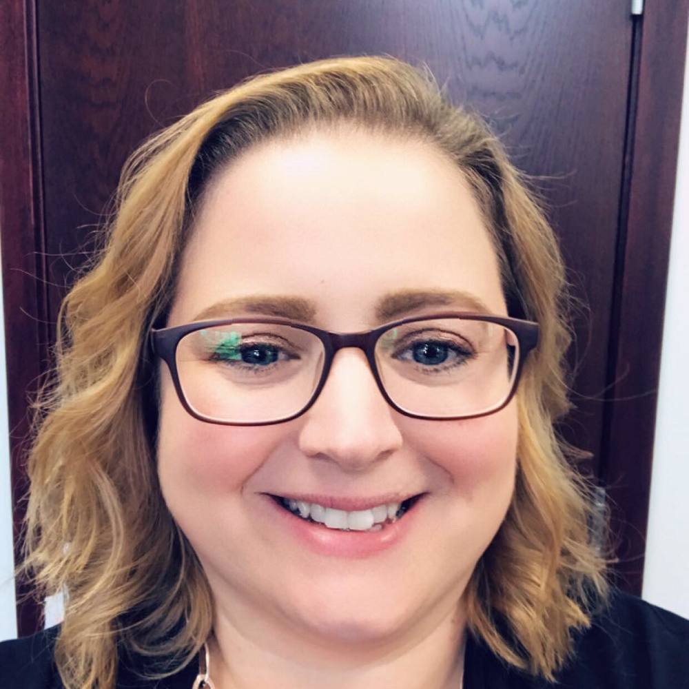 Meet your Posher, Jennifer